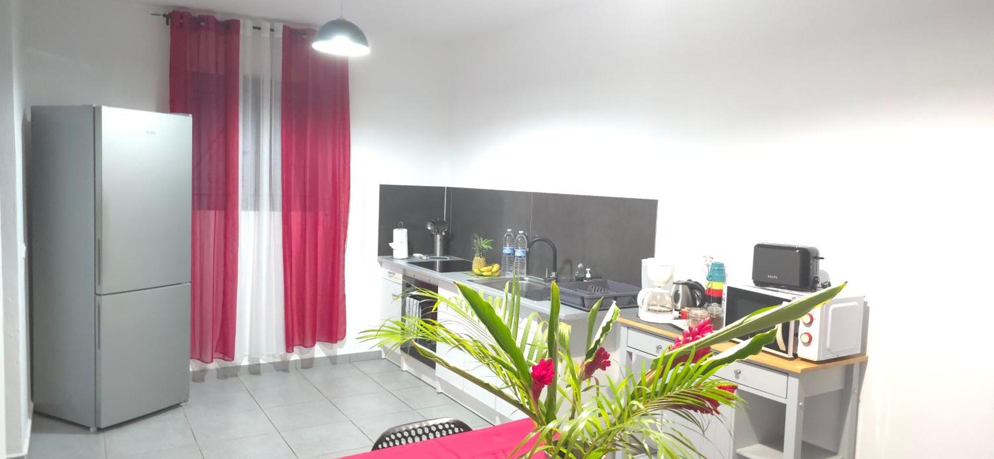 Maison Laurencia - Appartement De L'Etage Sainte-Anne  Buitenkant foto